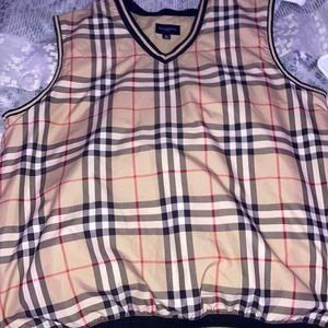 Burberry golf vest
